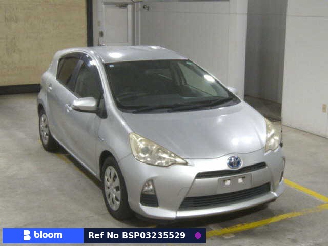 2013 Toyota Aqua