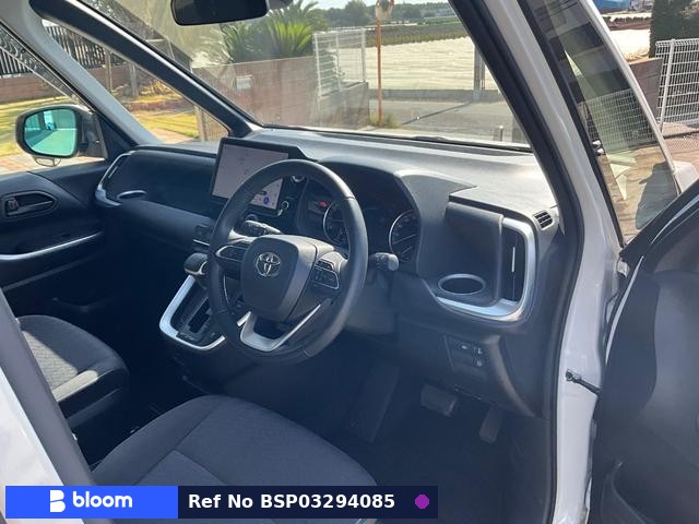 2022 Toyota Noah