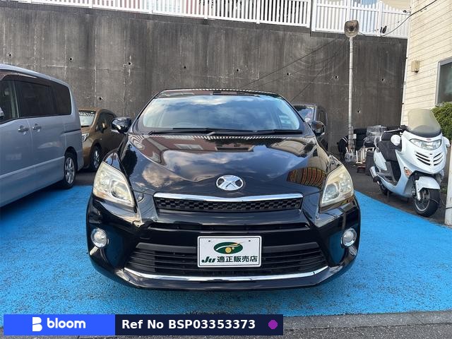 2012 Toyota Mark X ZIO