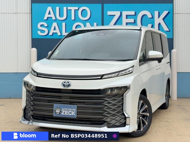 2022 Toyota Voxy