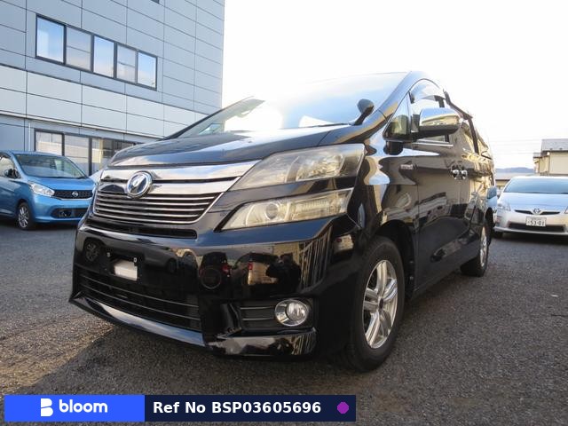 2012 Toyota Vellfire Hybrid