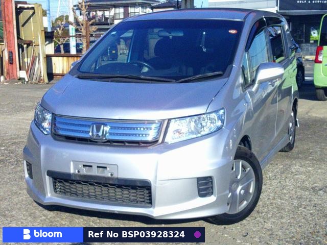 2013 Honda Freed Spike Hybrid