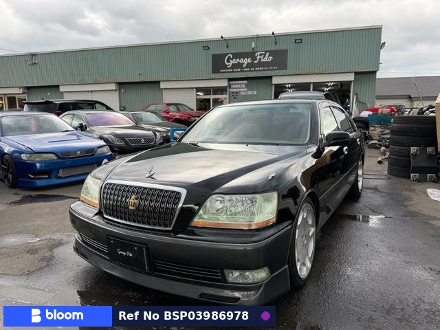 2001 Toyota Crown Majesta