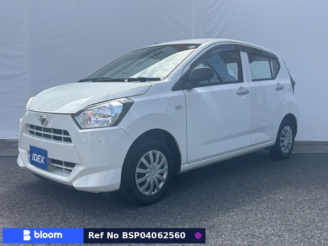 2017 Daihatsu Mira ES