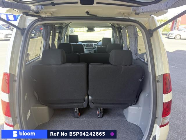 2007 Toyota Noah
