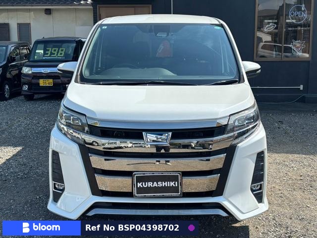 2017 Toyota Noah