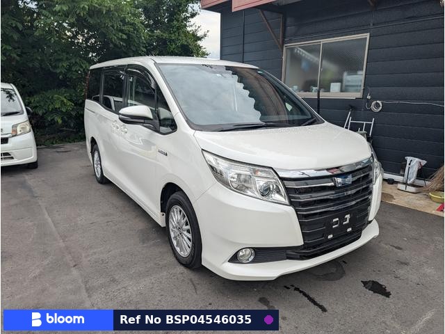 2016 Toyota Noah