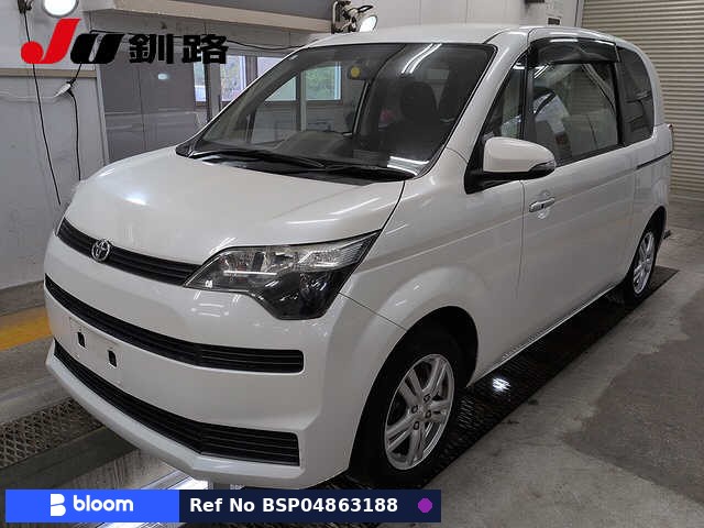 2013 Toyota Spade
