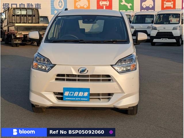 2018 Daihatsu Mira ES