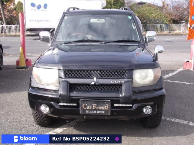 2003 Mitsubishi Pajero IO