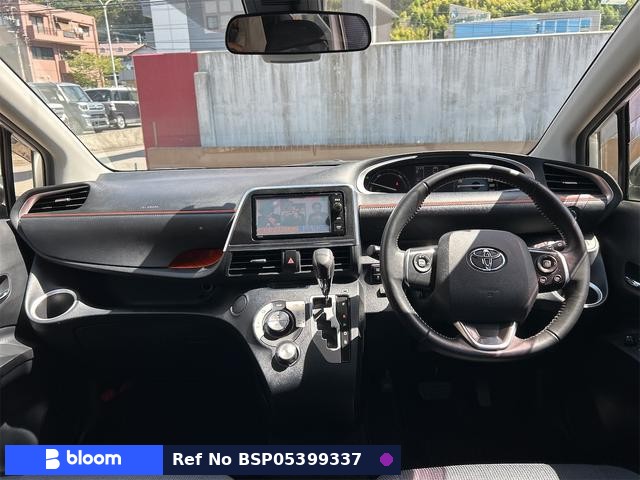 2016 Toyota Sienta
