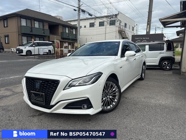 2019 Toyota Crown Hybrid