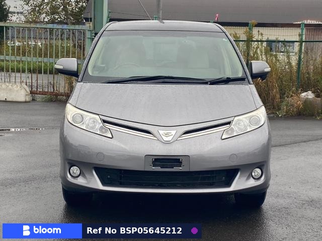 2013 Toyota Estima