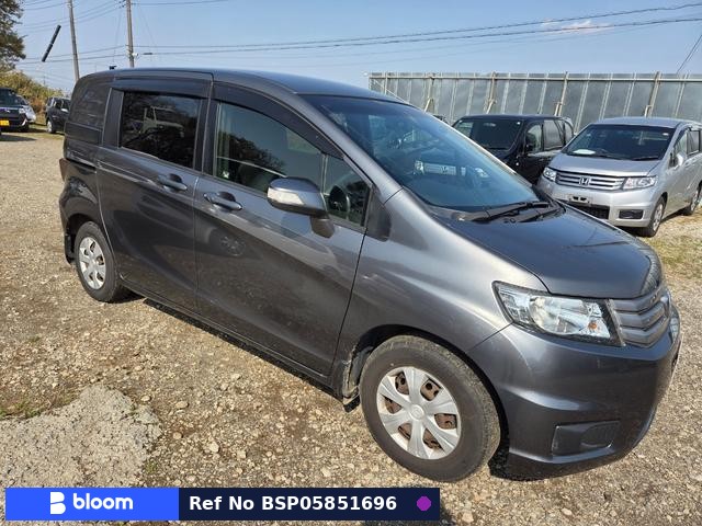2012 Honda Freed Spike