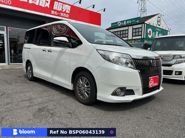 2015 Toyota Esquire