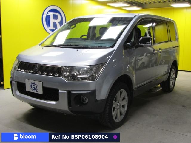2008 Mitsubishi Delica D5