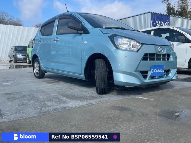 2018 Daihatsu Mira ES