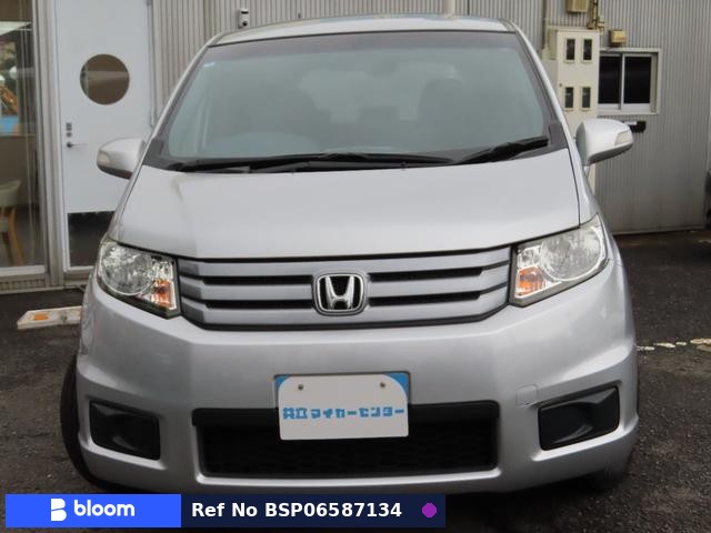 2012 Honda Freed Spike
