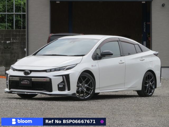2018 Toyota Prius PHV