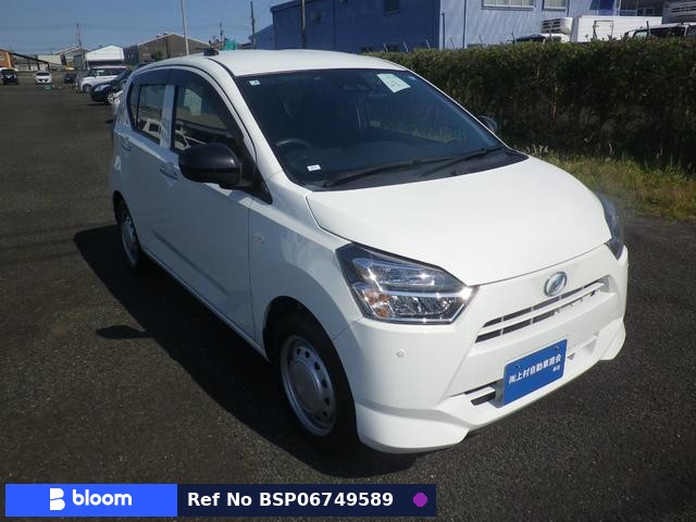 2022 Daihatsu Mira ES