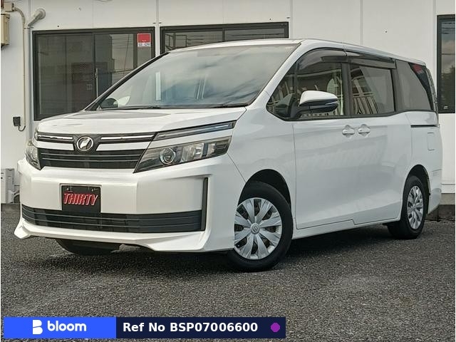 2016 Toyota Voxy