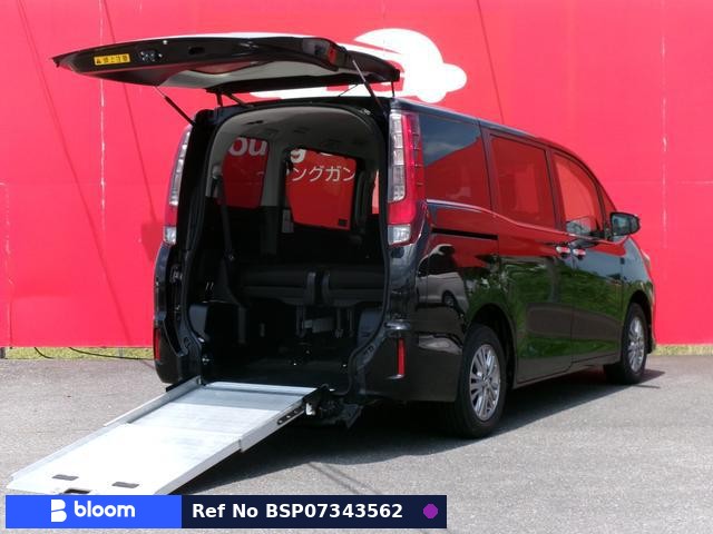 2015 Toyota Esquire