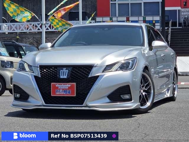 2013 Toyota Crown