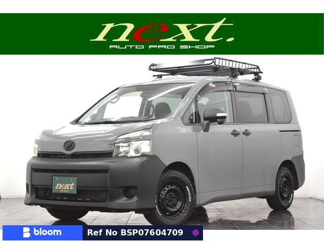 2010 Toyota Voxy