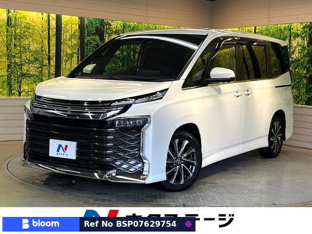 2024 Toyota Voxy