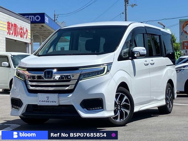 2017 Honda Stepwagon Spada