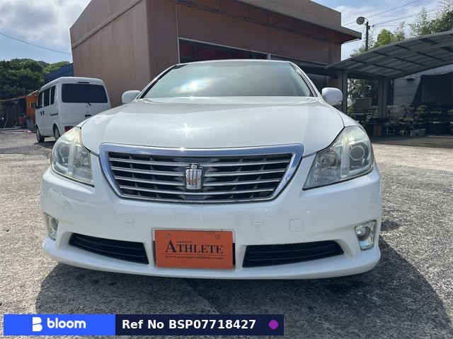 2011 Toyota Crown