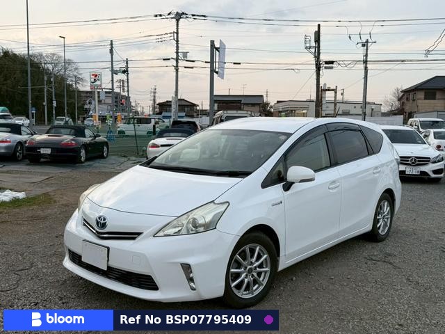 2012 Toyota Prius Alpha