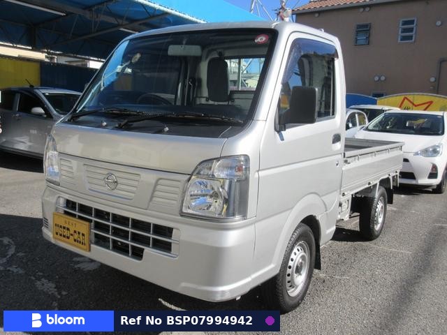 2017 Nissan NT100CLIPPER