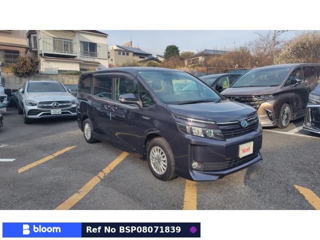 2016 Toyota Voxy