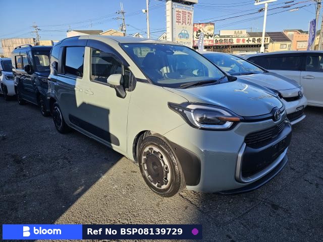 2023 Toyota Sienta