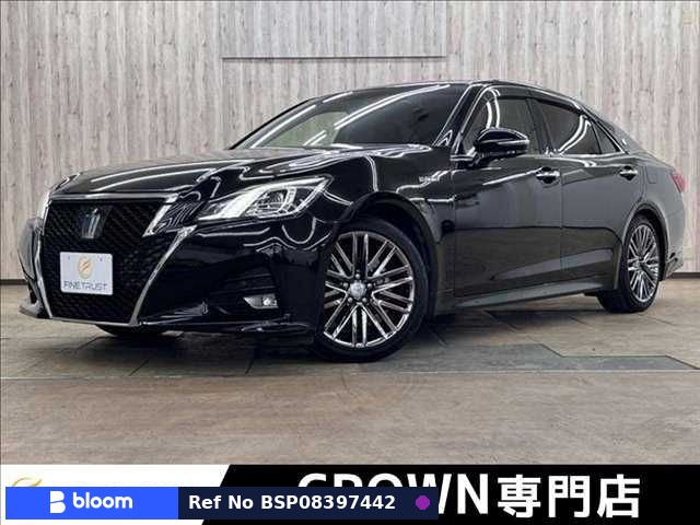 2016 Toyota Crown Hybrid