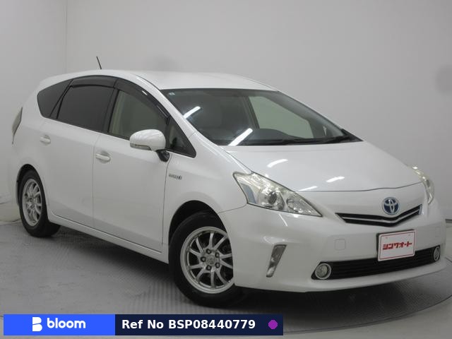 2014 Toyota Prius Alpha