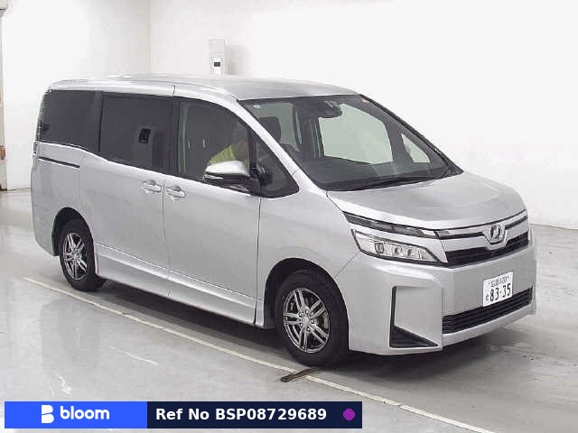 2018 Toyota Voxy