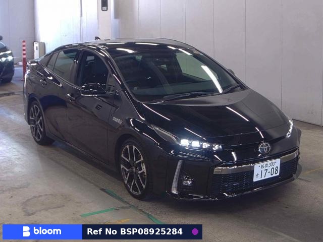 2022 Toyota Prius PHV