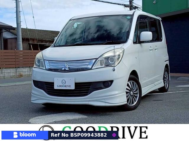 2011 Mitsubishi Delica D2
