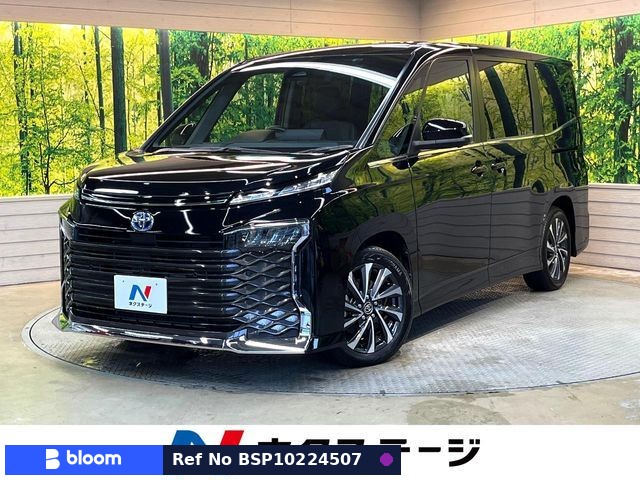 2025 Toyota Voxy