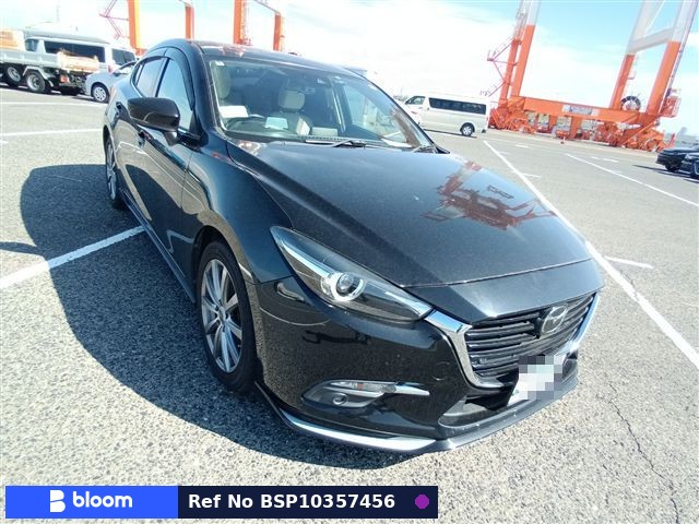 2017 Mazda Axela