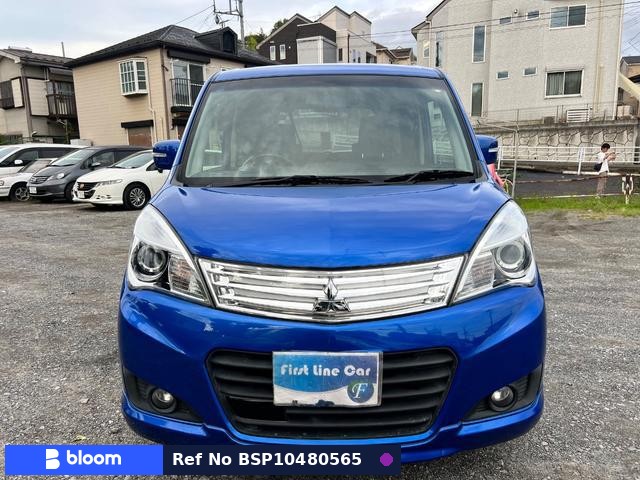 2014 Mitsubishi Delica D2