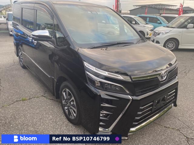 2021 Toyota Voxy