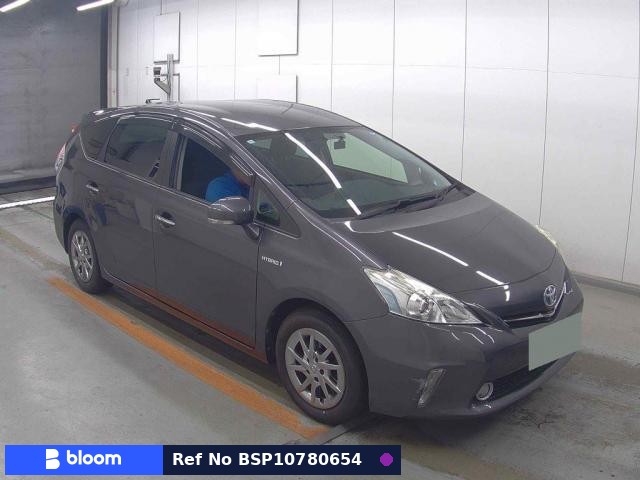 2014 Toyota Prius Alpha
