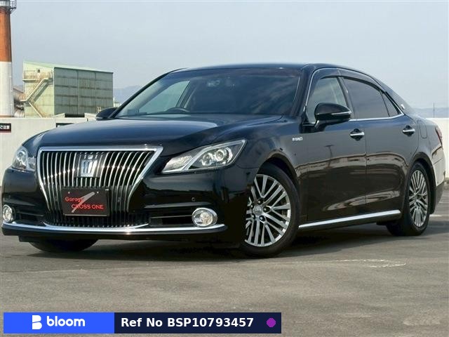 2013 Toyota Crown Majesta