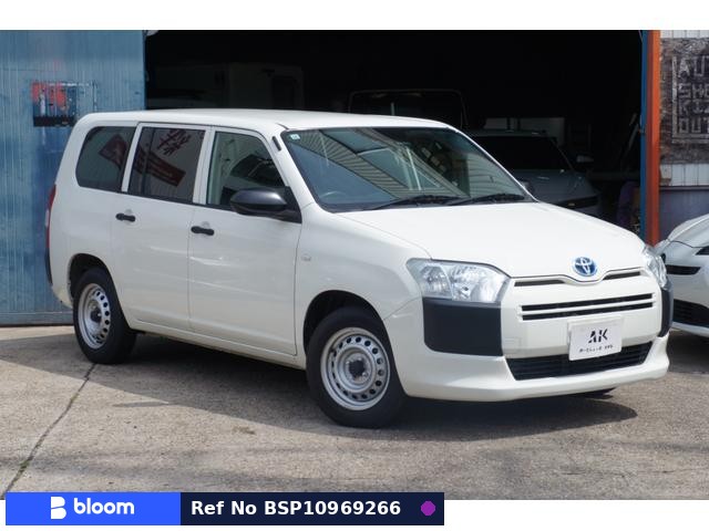 2022 Toyota Probox VAN