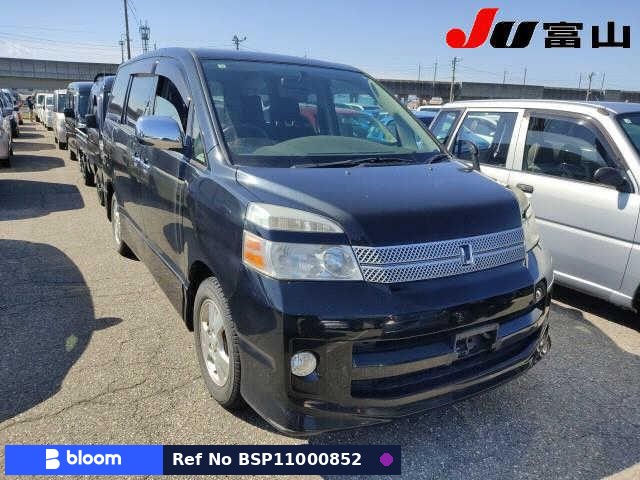 2007 Toyota Voxy