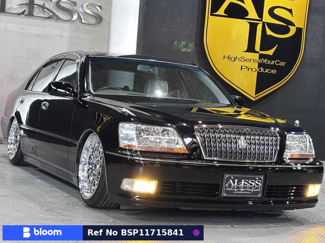2002 Toyota Crown Majesta