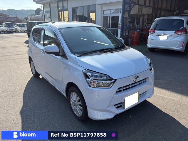 2024 Daihatsu Mira ES